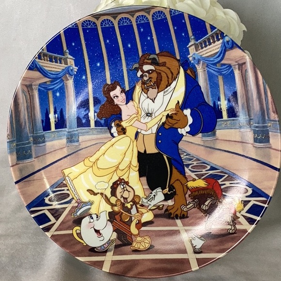 Disney Other - Disney park collection plate